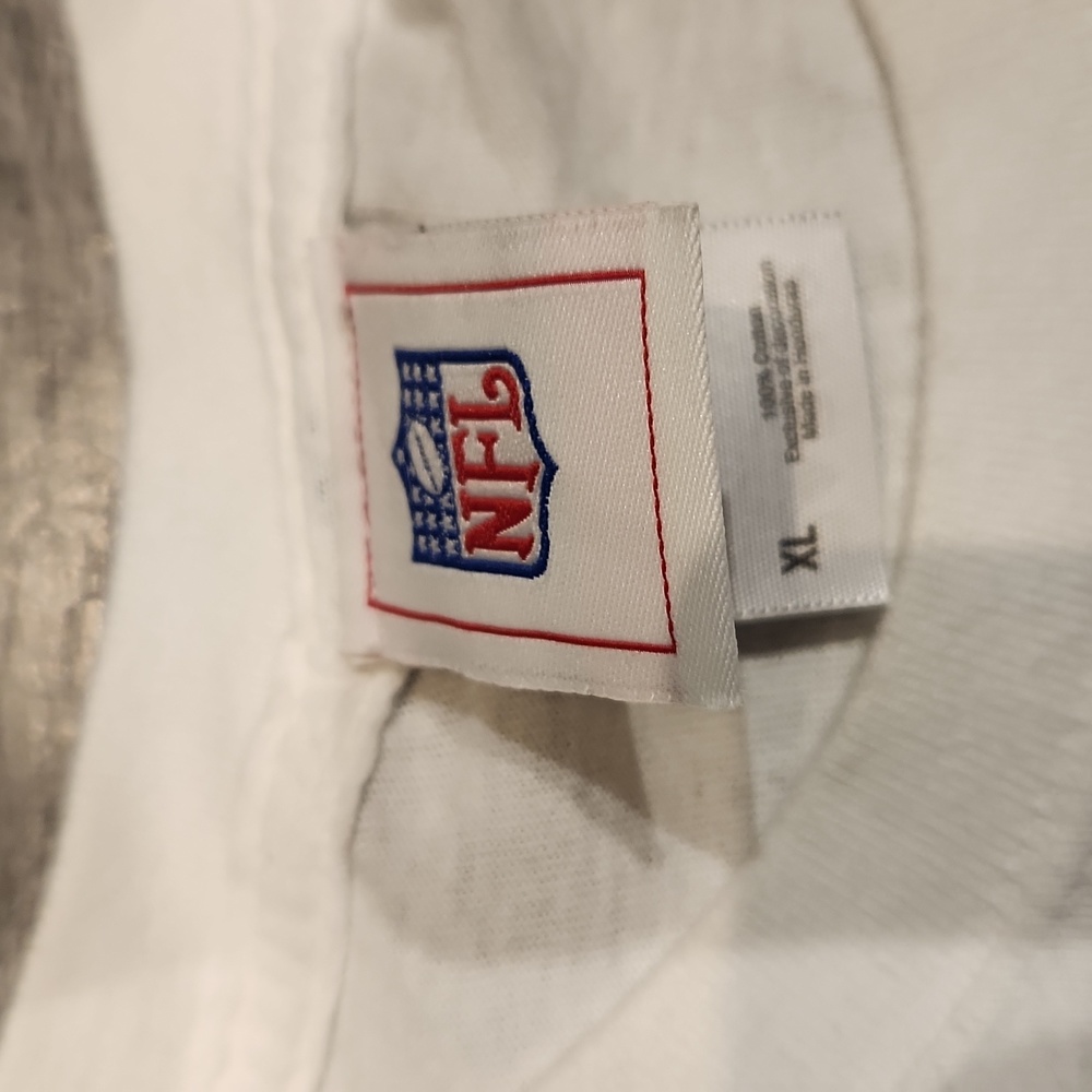 NFL New England Patriots Men's sz XL 100% cotton tshirt - Picture 3 of 4
